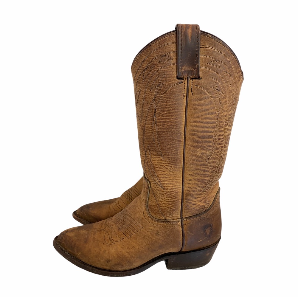 Frye Women’s Tan Cowboy Boots. Size: 7